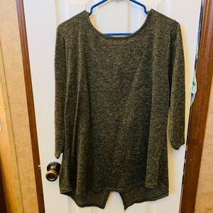 Women's Sweater top size 1X